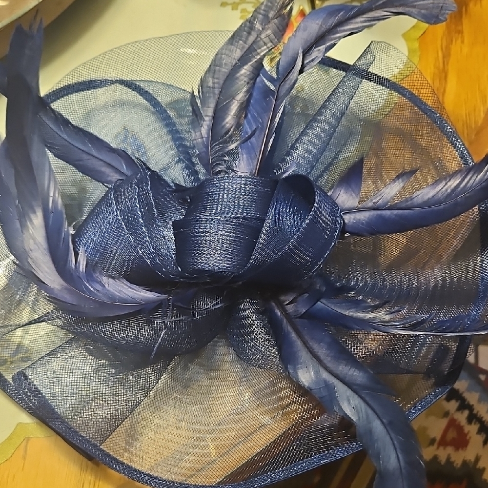 Elegant Blue Feather Fascinator